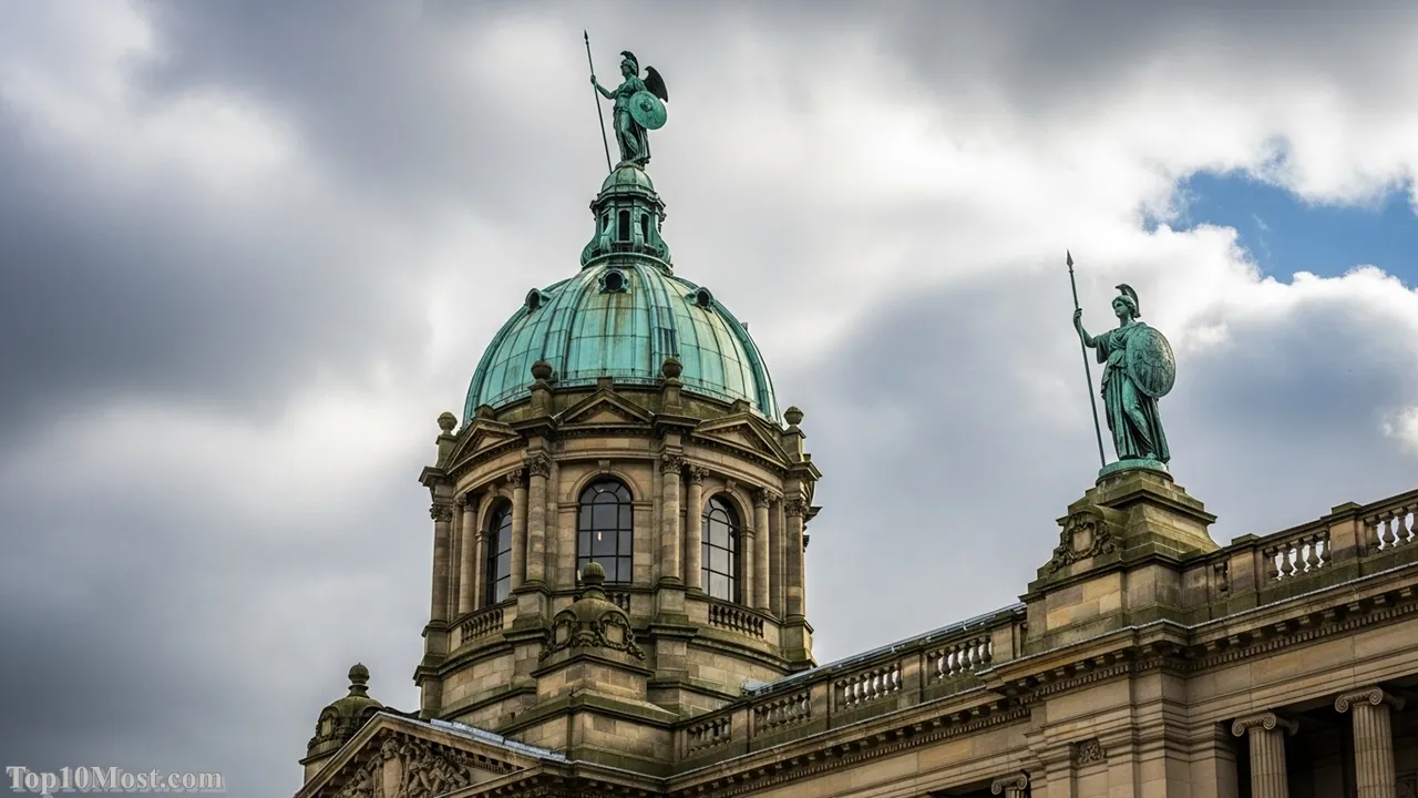 Top 10 Most Historic Libraries in the UK